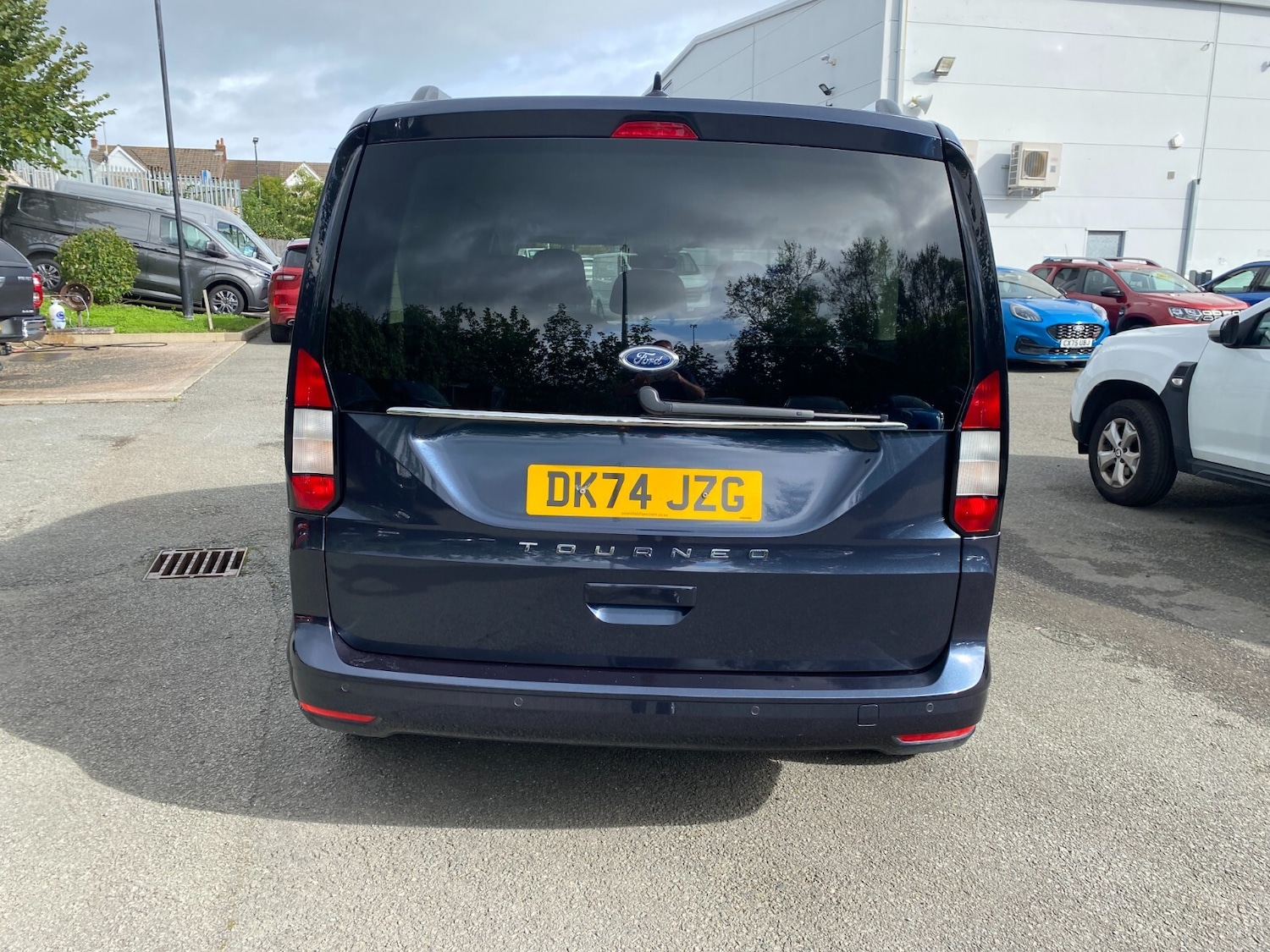 Used Ford Tourneo Connect 2024 for sale - 76276866: Photo 8