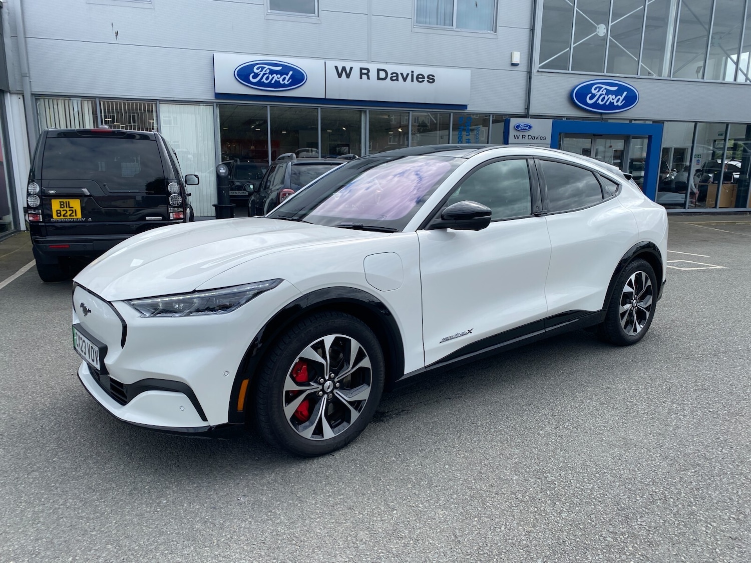 Used Ford Mustang Mach-E 2023 for sale - 76276325: Photo 4