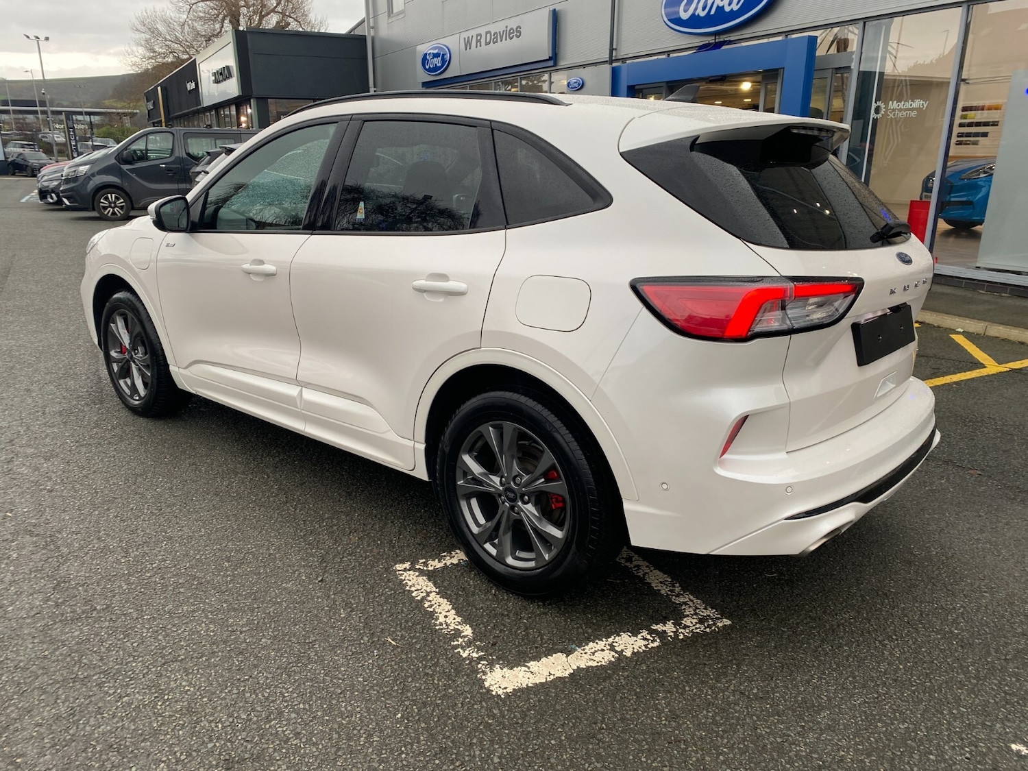 Used Ford Kuga 2021 for sale - 77480255: Photo 6