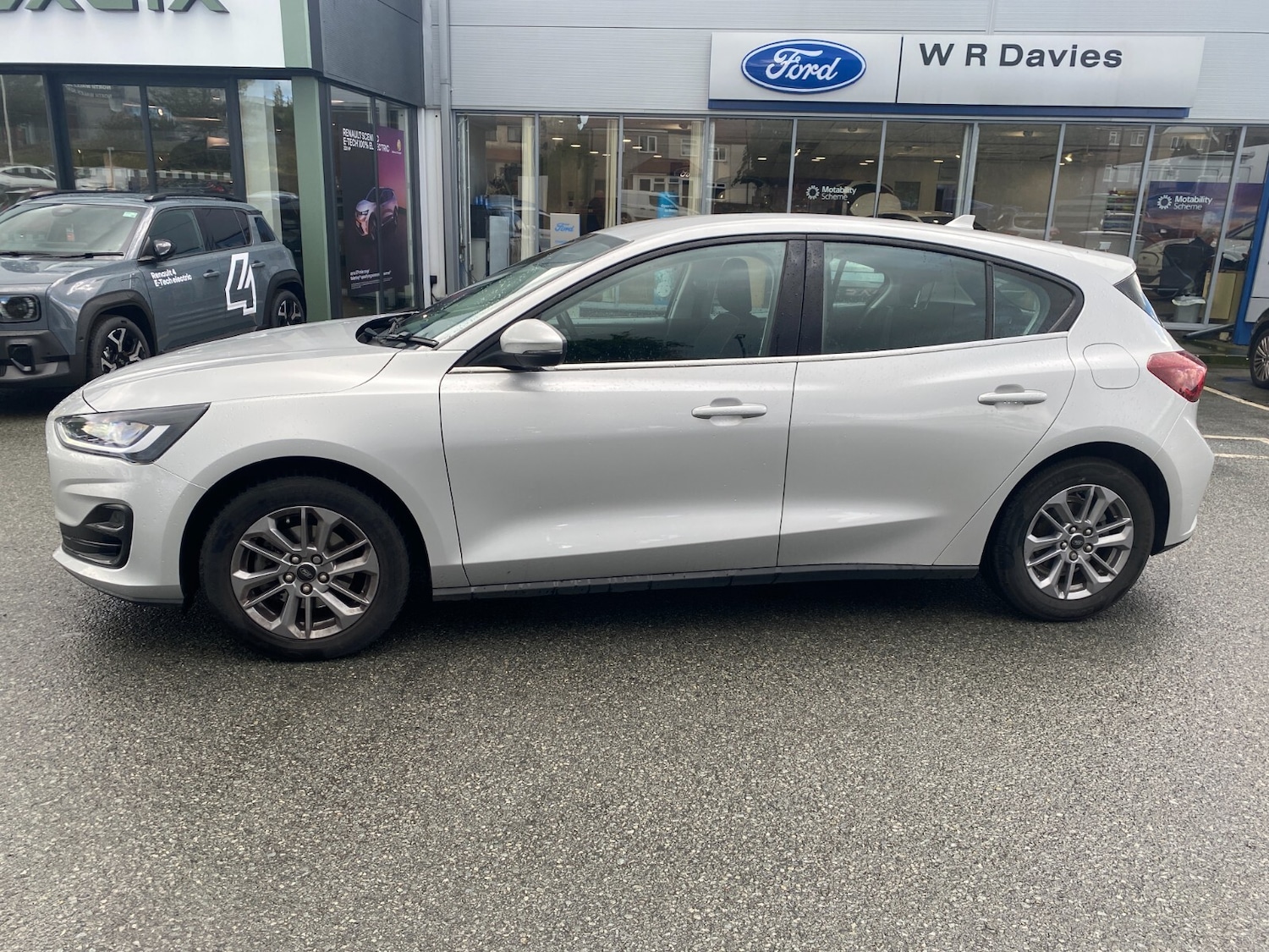 Used Ford Focus 2023 for sale - 76276315: Photo 5