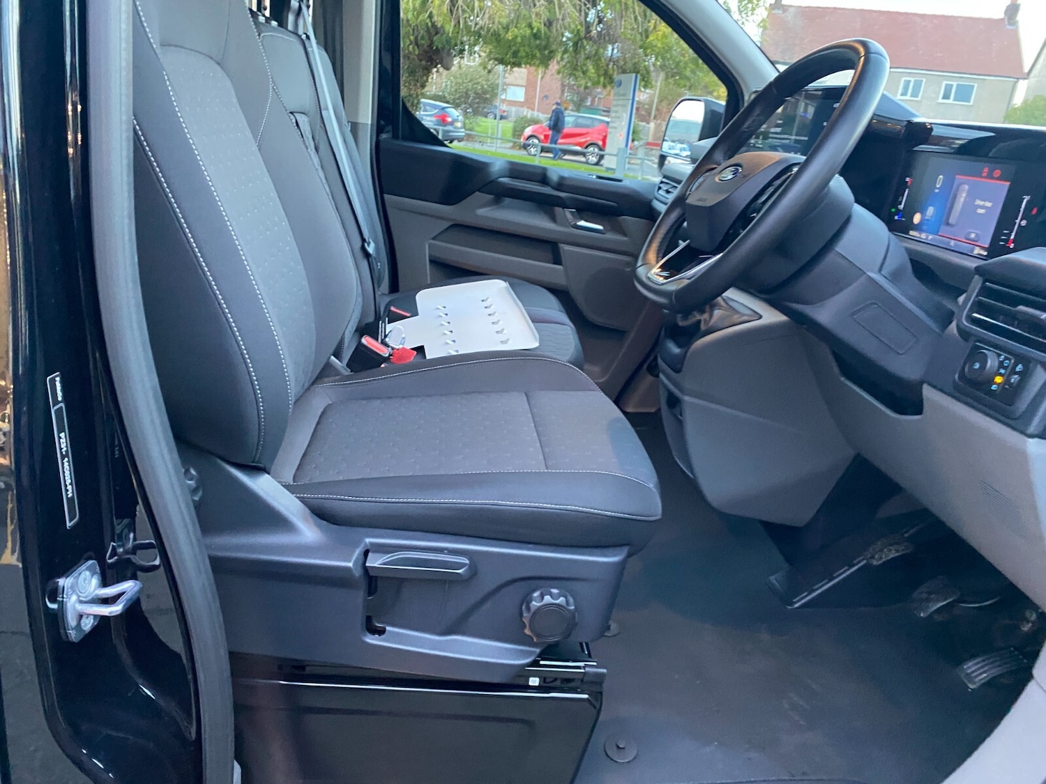 Used Ford Transit Custom 2024 for sale - 76410522: Photo 20