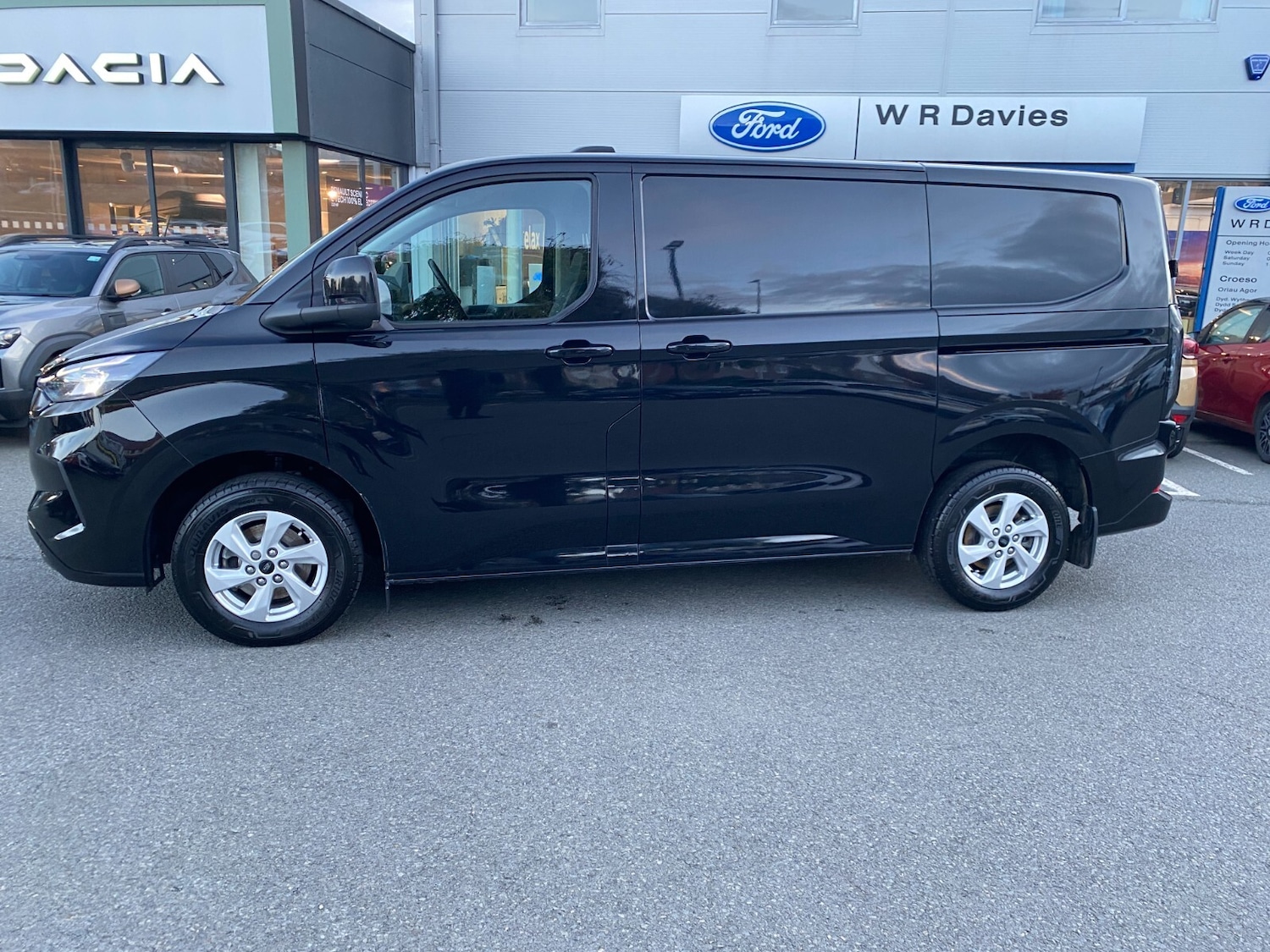 Used Ford Transit Custom 2024 for sale - 76410522: Photo 5