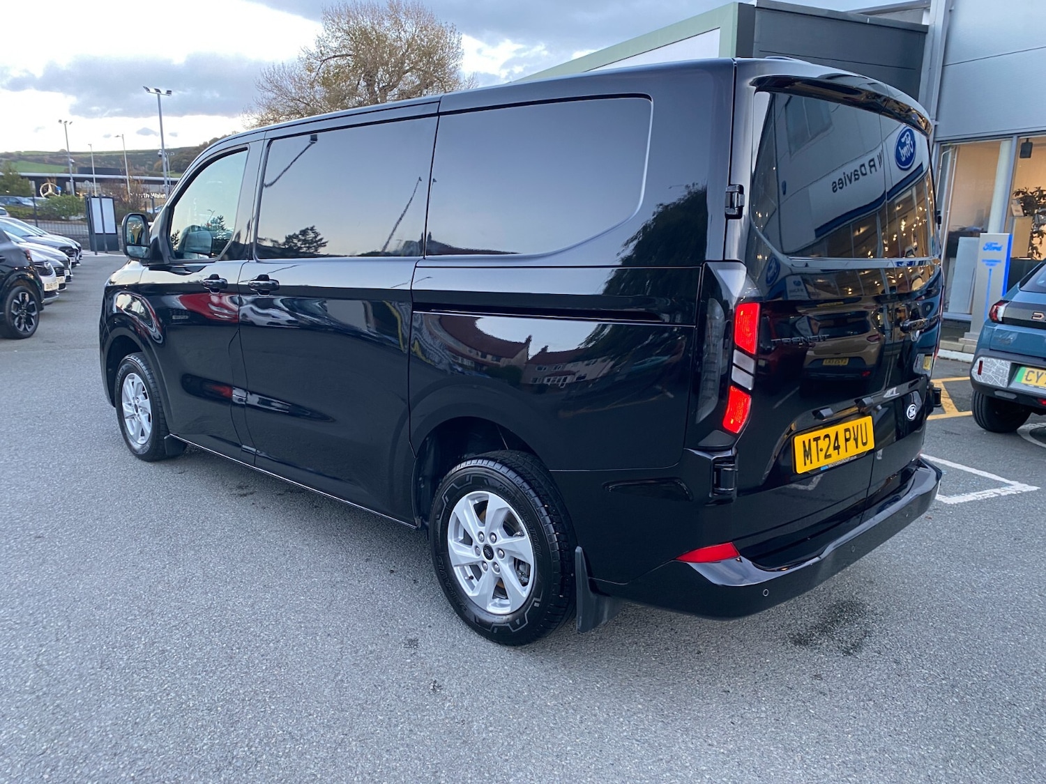 Used Ford Transit Custom 2024 for sale - 76410522: Photo 7