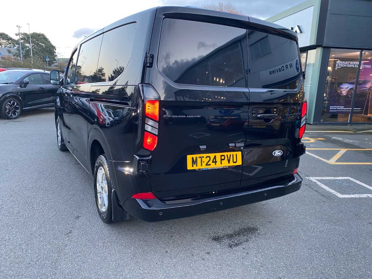 Used Ford Transit Custom 2024 for sale - 76410522: Photo 8