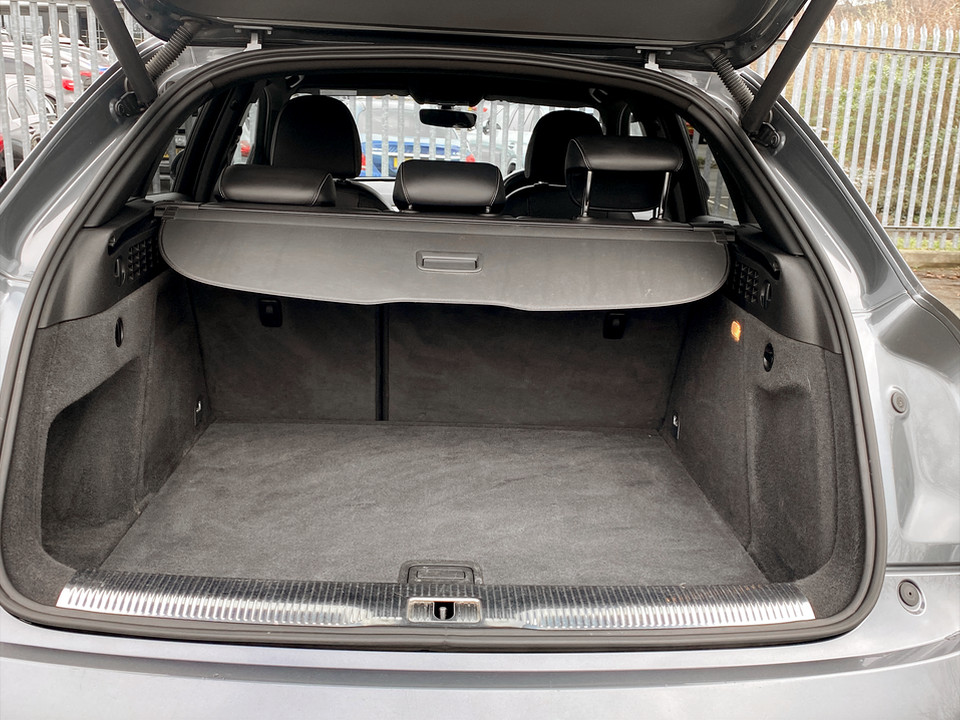 Used Audi Q3 2016 for sale - 77778431: Photo 18