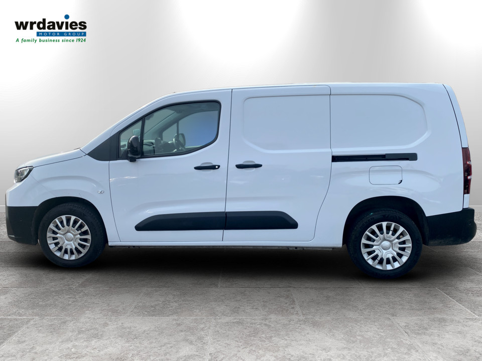 Used Toyota ProAce 2025 for sale - 77965246: Photo 3