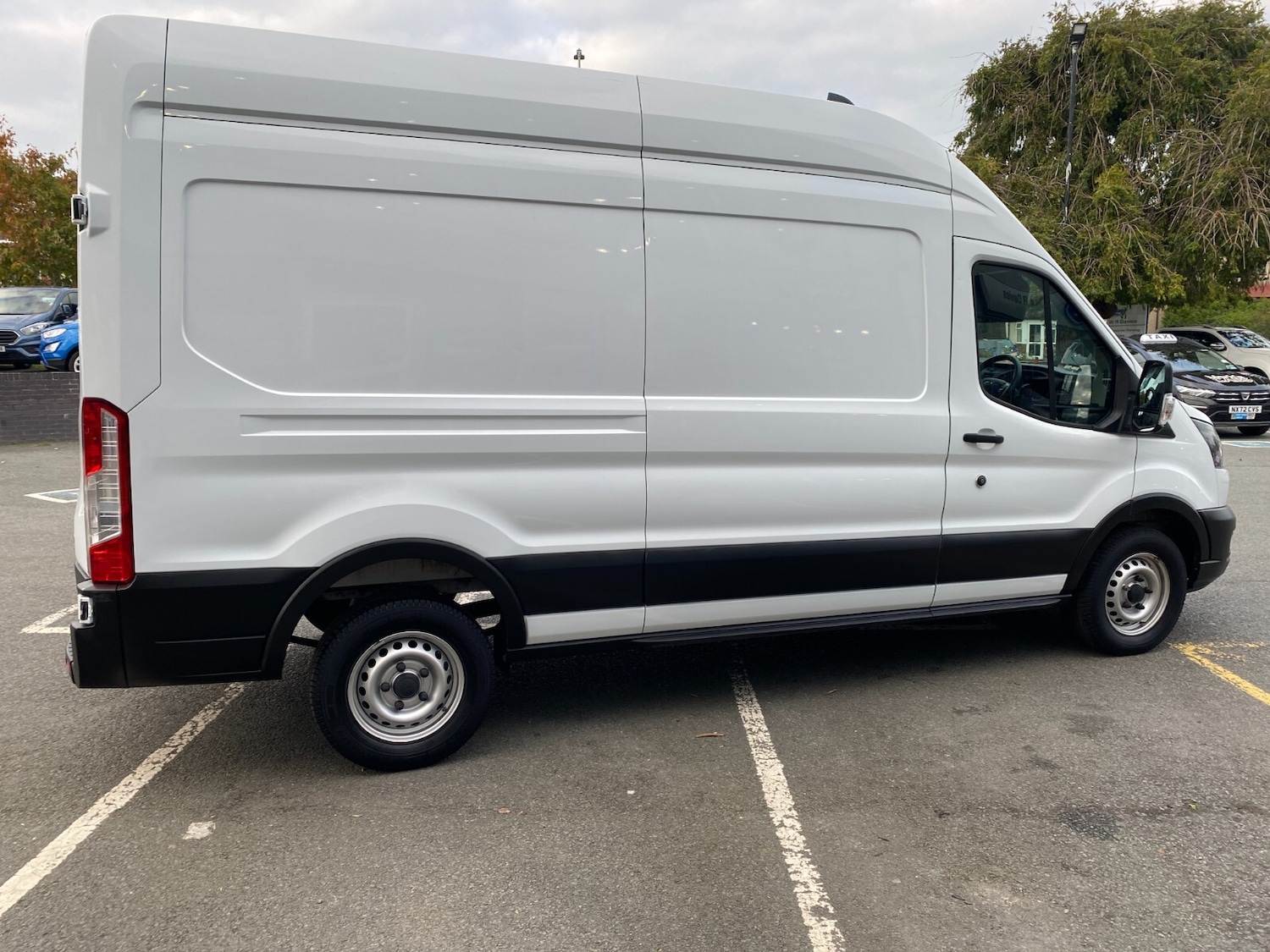 Used Ford Transit 2022 for sale - 76302439: Photo 8