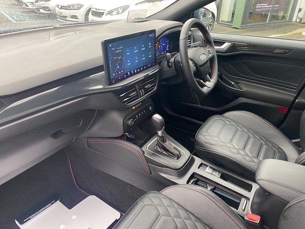 Used Ford Focus 2023 for sale - 76276696: Photo 19