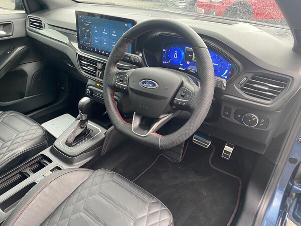 Used Ford Focus 2023 for sale - 76276696: Photo 27