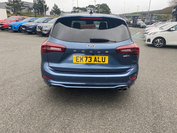 Used Ford Focus 2023 for sale - 76276696: Photo 8