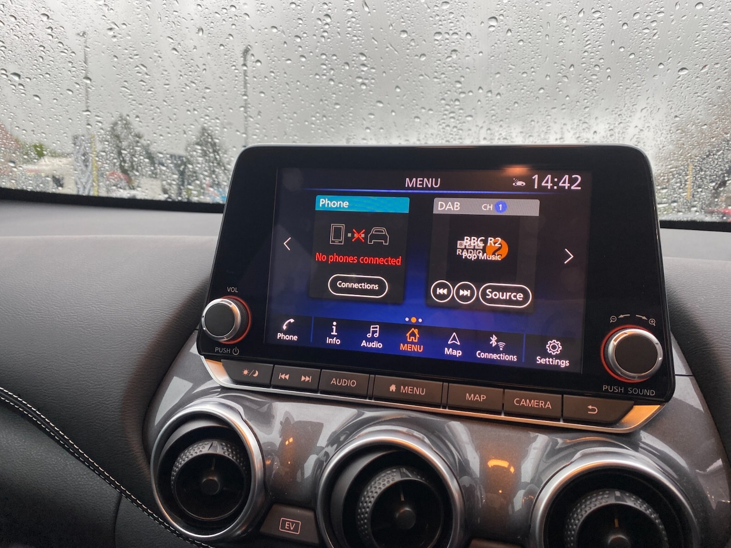 Used Nissan Juke 2024 for sale - 76954289: Photo 30