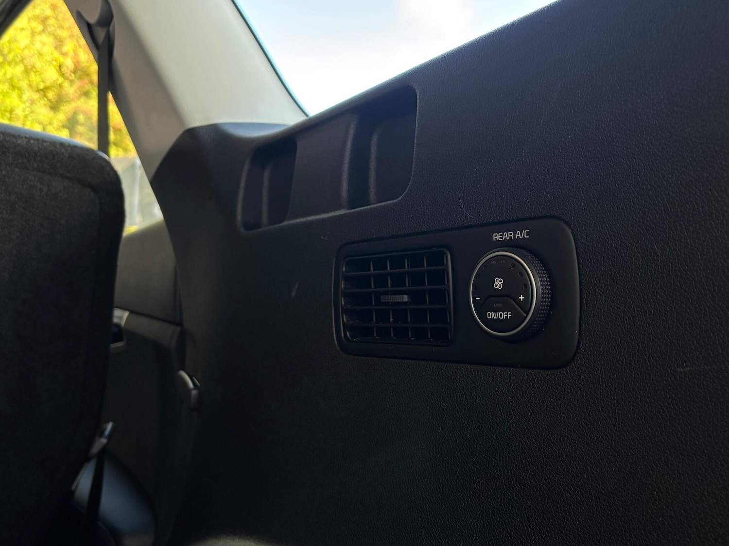 Used Kia Sorento 2016 for sale - 76284416: Photo 19