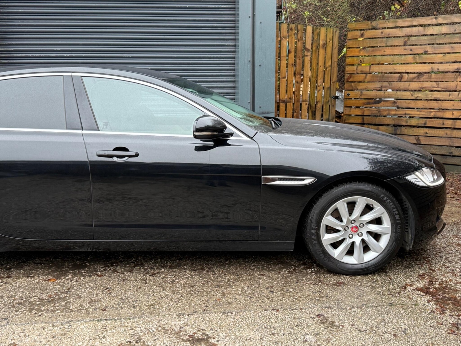 Used Jaguar XF 2016 for sale - 76632969: Photo 14