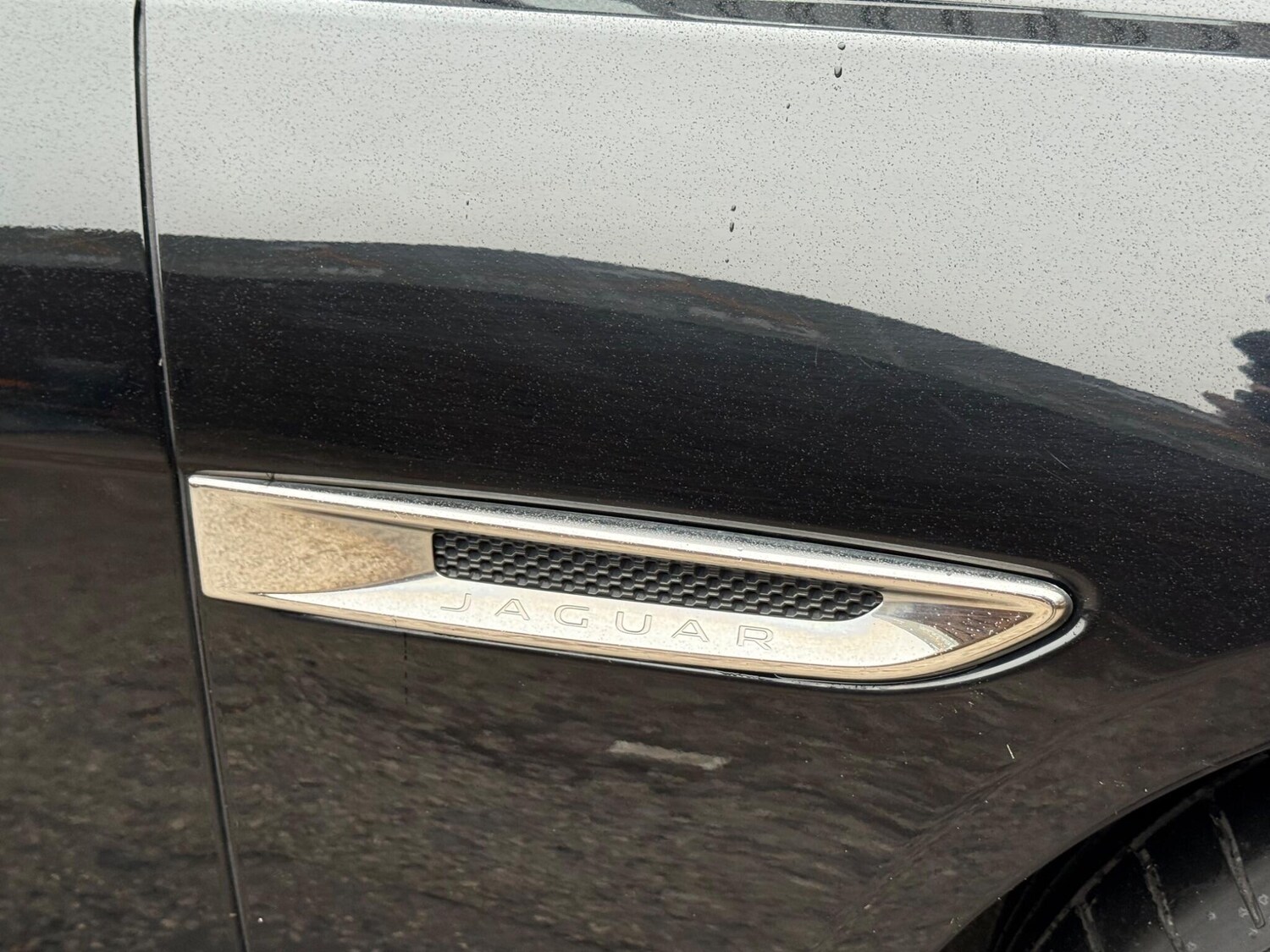 Used Jaguar XF 2016 for sale - 76632969: Photo 48