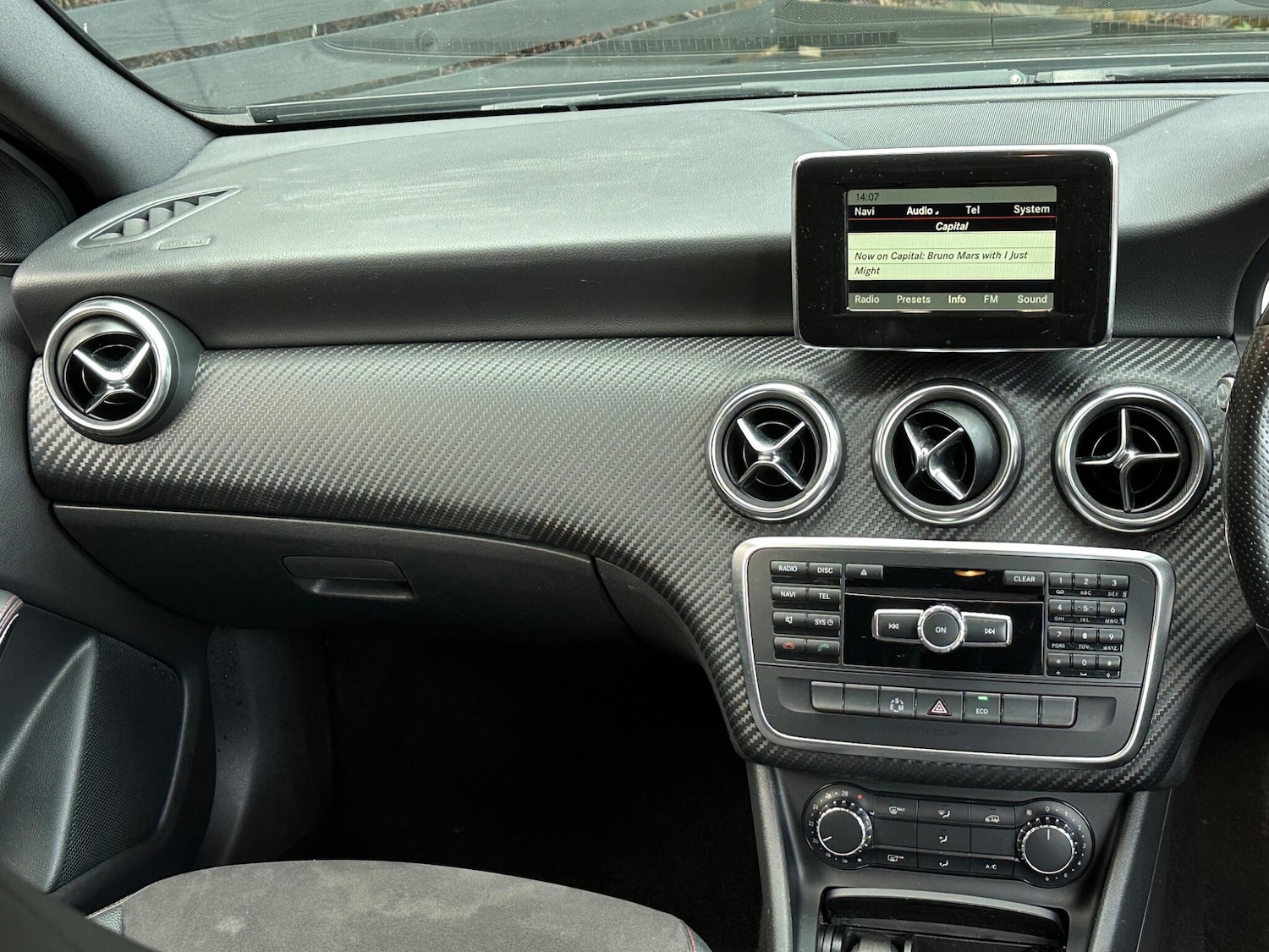 Used Mercedes-Benz A-Class 2014 for sale - 77238479: Photo 33