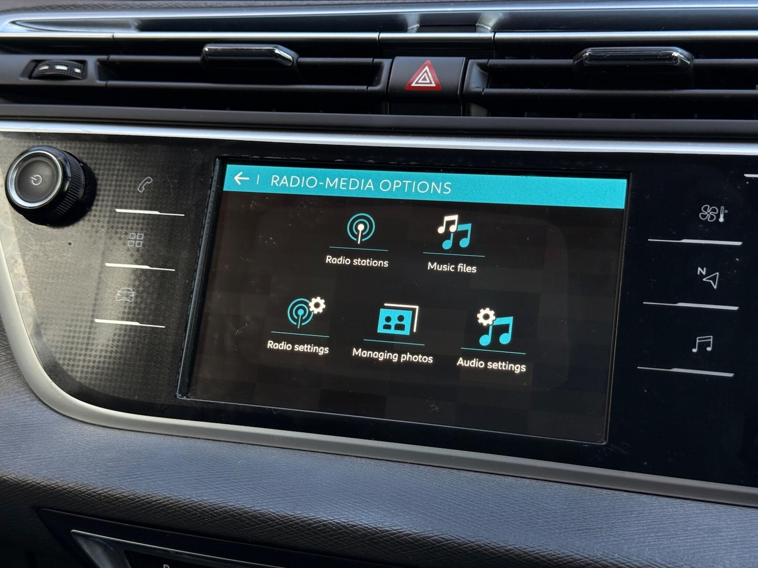 Used Citroen C4 Grand Picasso 2017 for sale - 77315076: Photo 35