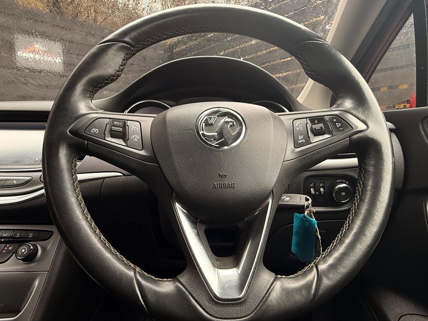 Used Vauxhall Astra for sale - 77484184: Photo 34