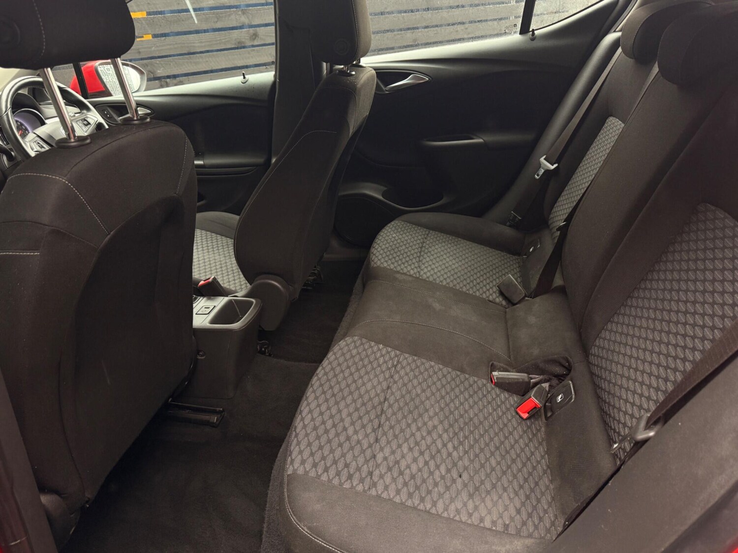 Used Vauxhall Astra for sale - 77484184: Photo 9