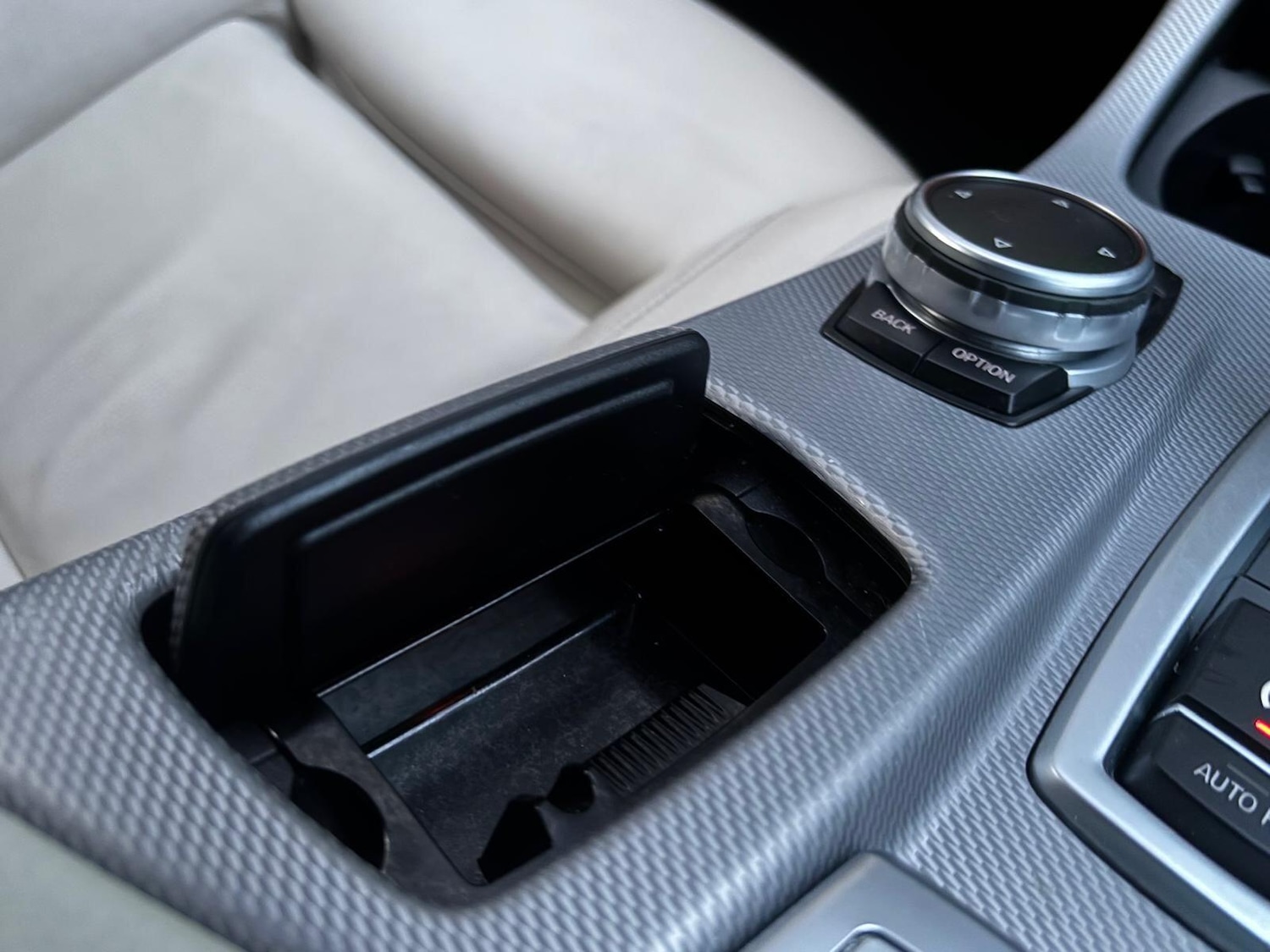 Used BMW 5 Series 2016 for sale - 76865458: Photo 23