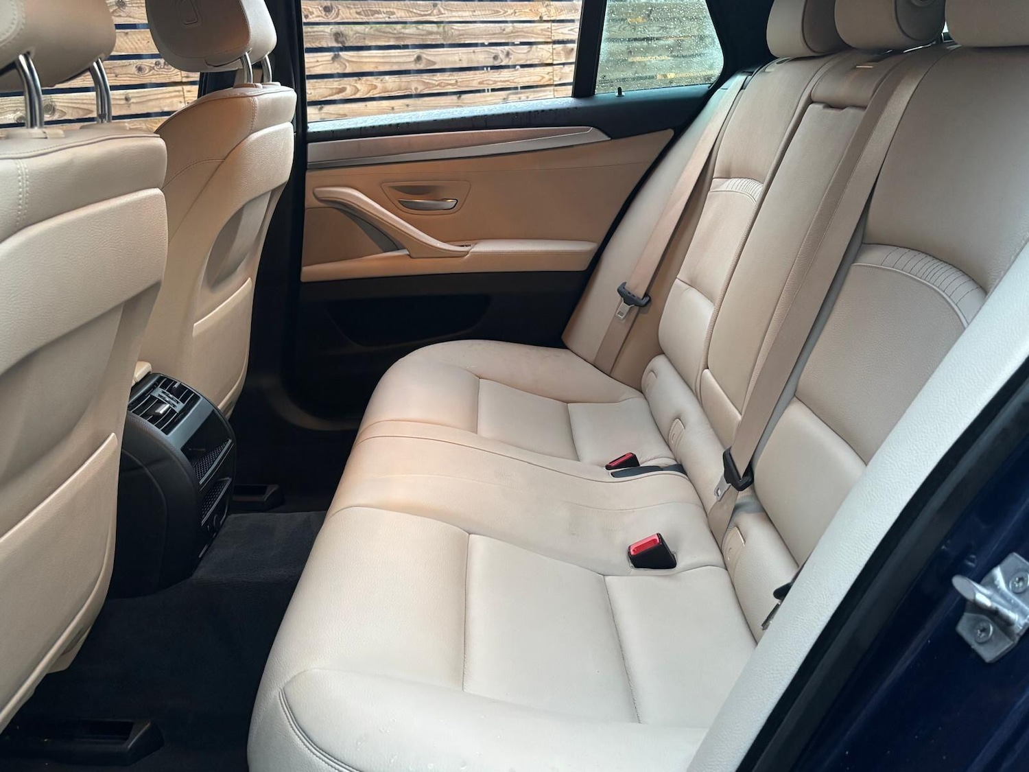 Used BMW 5 Series 2016 for sale - 76865458: Photo 32