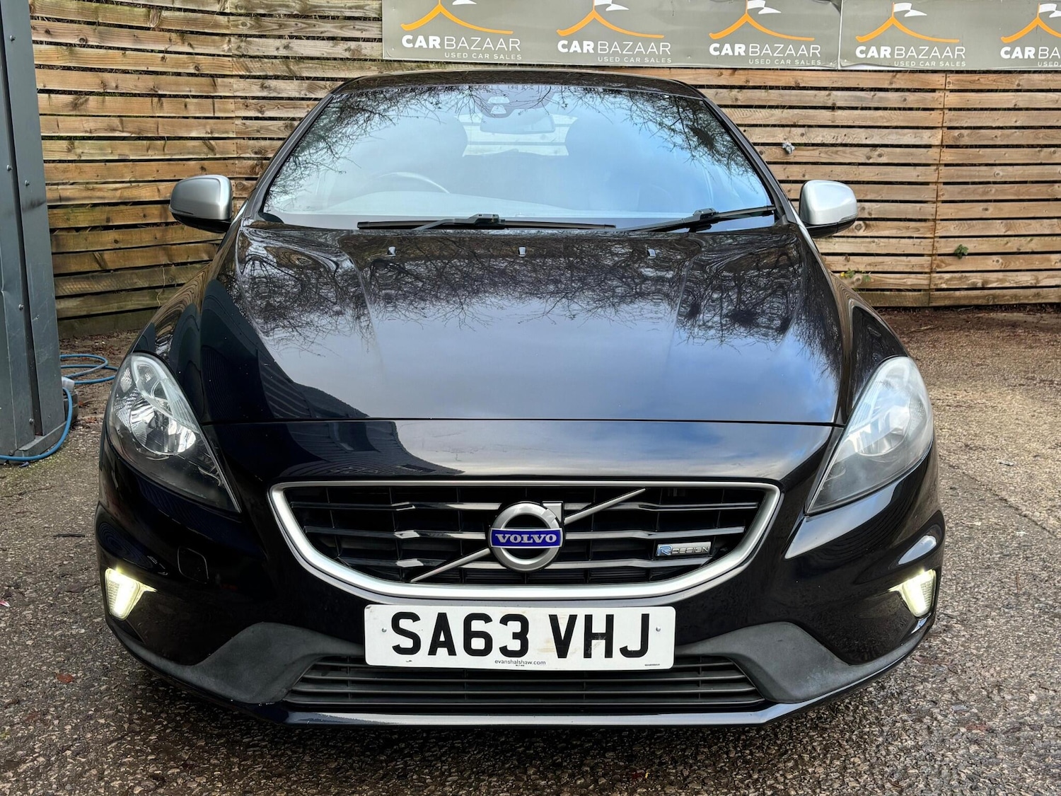 Used Volvo V40 2013 for sale - 77053935: Photo 2