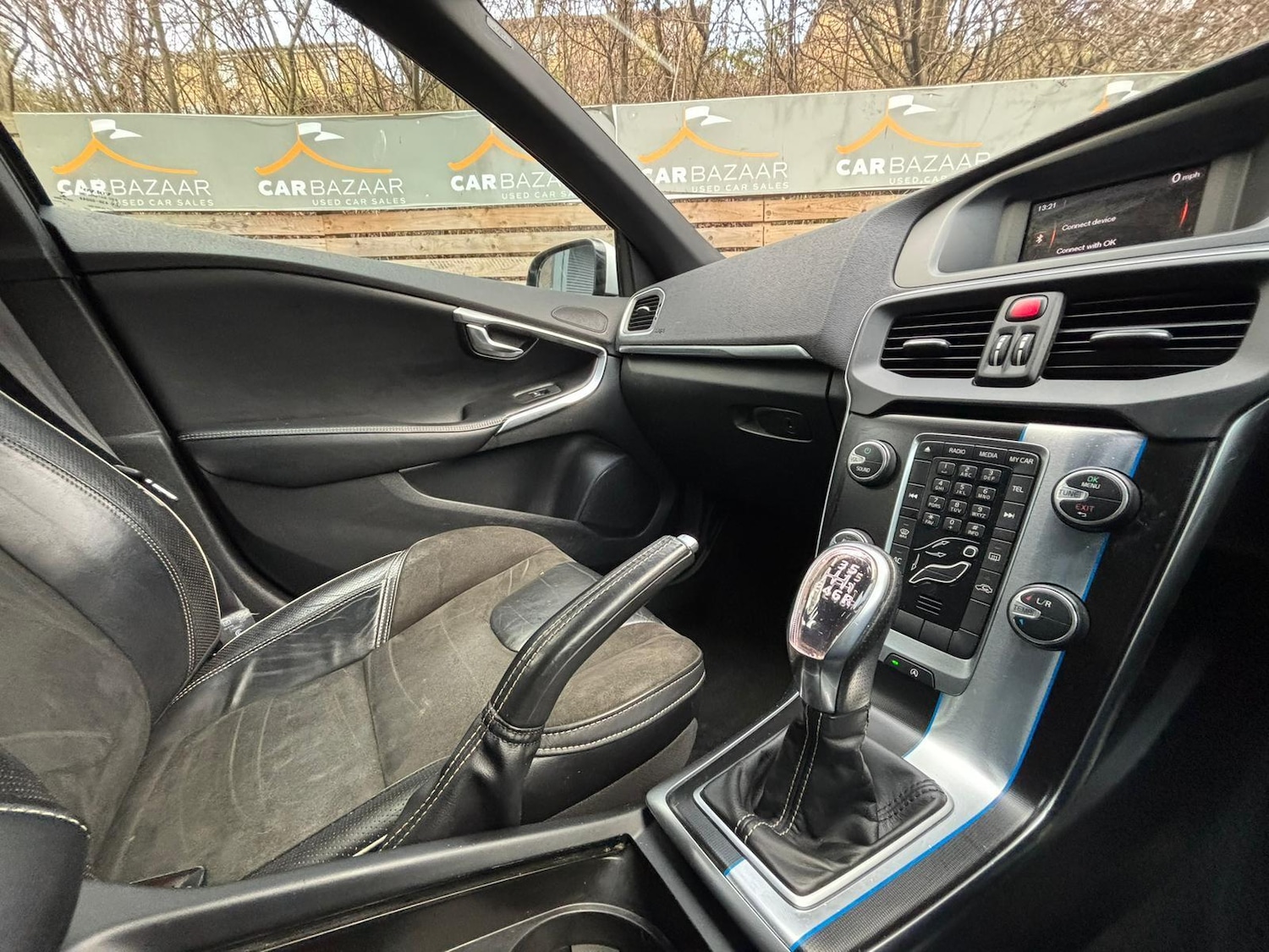 Used Volvo V40 2013 for sale - 77053935: Photo 23