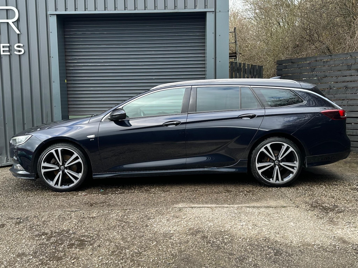 Used Vauxhall Insignia 2017 for sale - 77705044: Photo 5