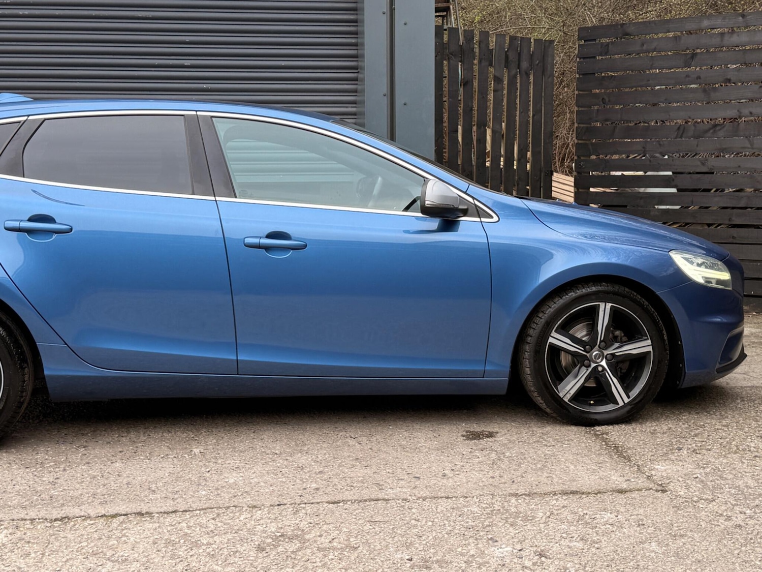 Used Volvo V40 for sale - 77808253: Photo 14