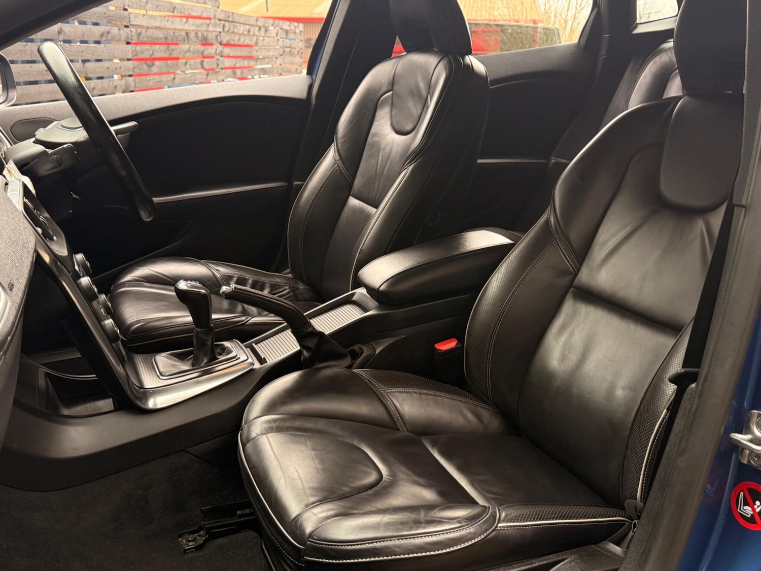 Used Volvo V40 for sale - 77808253: Photo 8