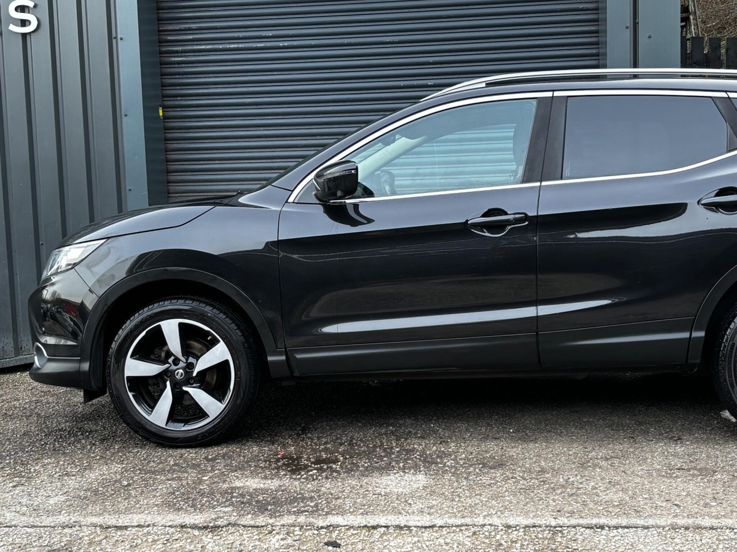 Used Nissan Qashqai 2016 for sale - 77559239: Photo 14