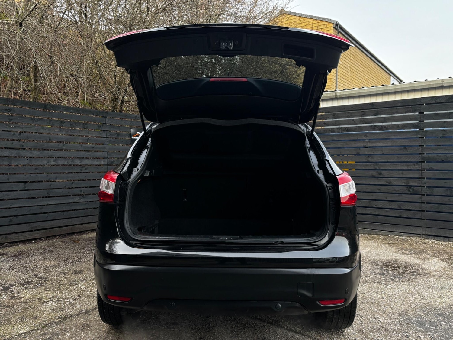 Used Nissan Qashqai 2016 for sale - 77559239: Photo 20