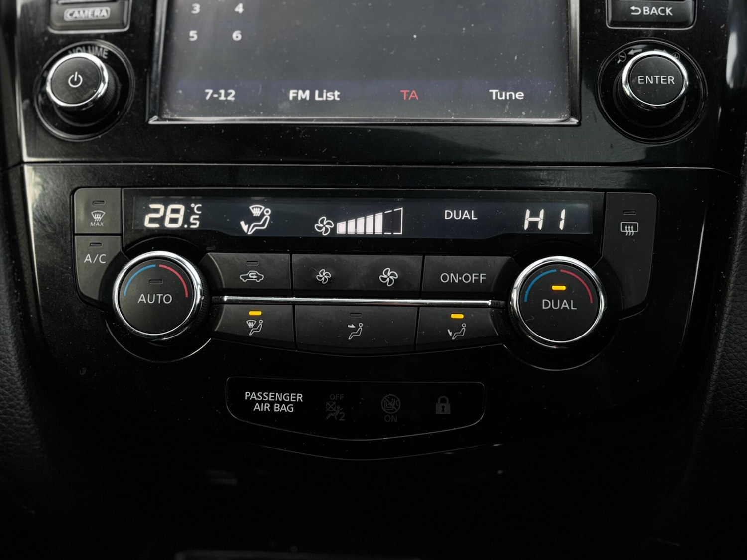 Used Nissan Qashqai 2016 for sale - 77559239: Photo 30