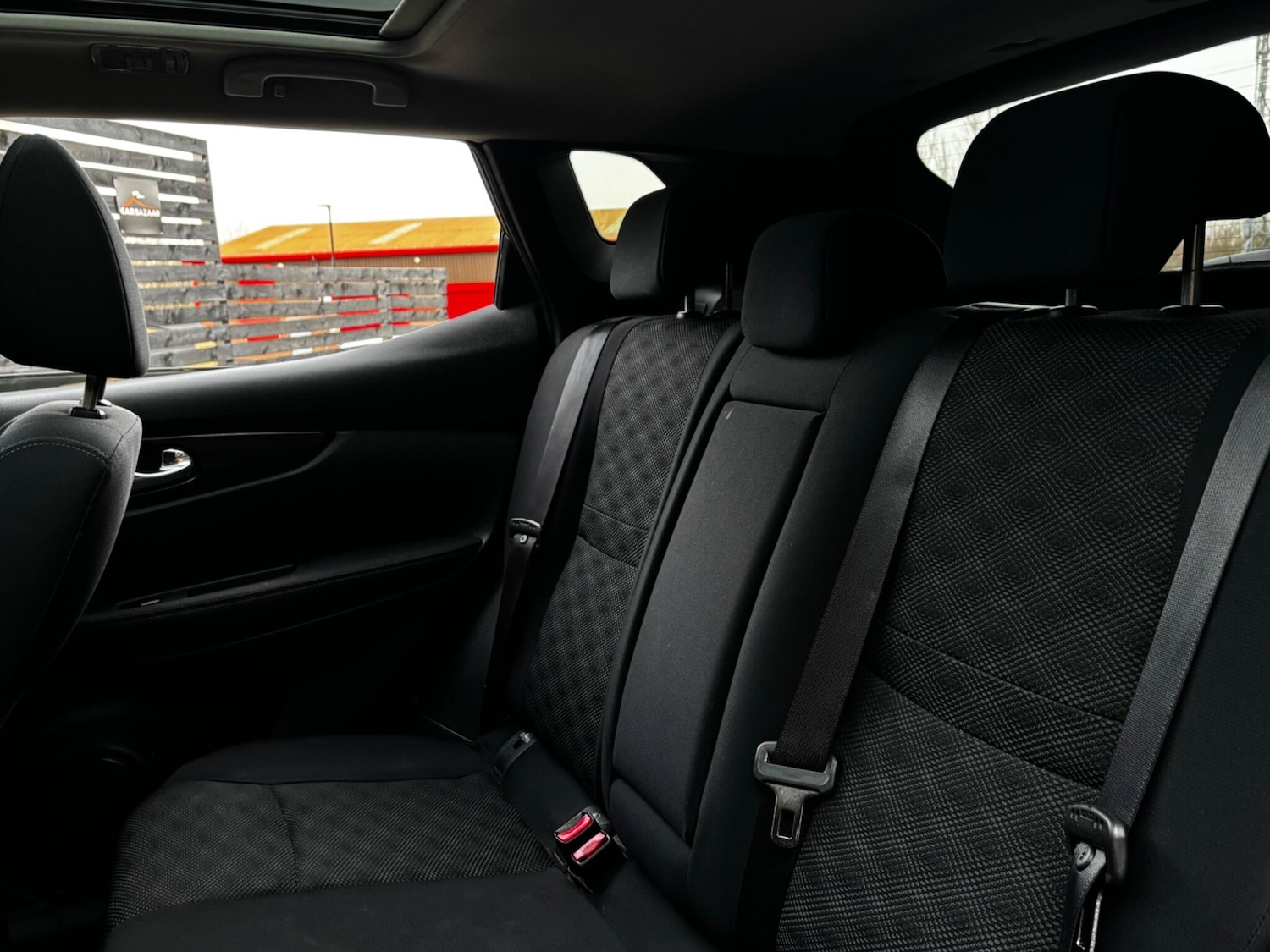 Used Nissan Qashqai 2016 for sale - 77559239: Photo 9