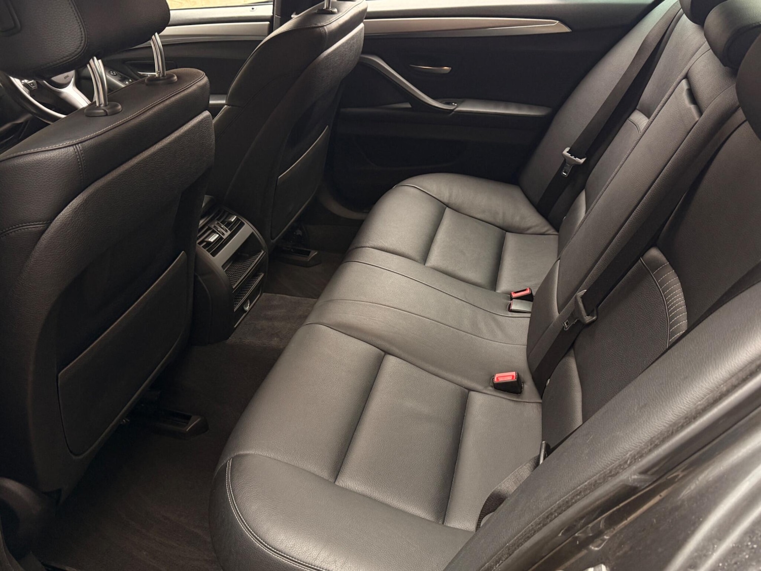 Used BMW 5 Series 2016 for sale - 77053937: Photo 32