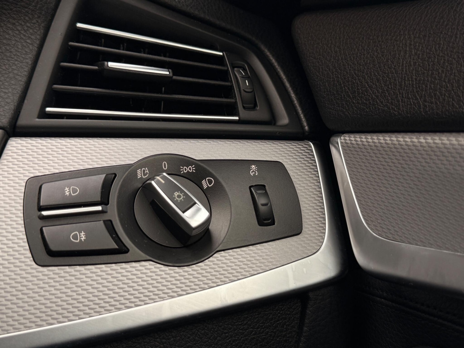 Used BMW 5 Series 2016 for sale - 77053937: Photo 33