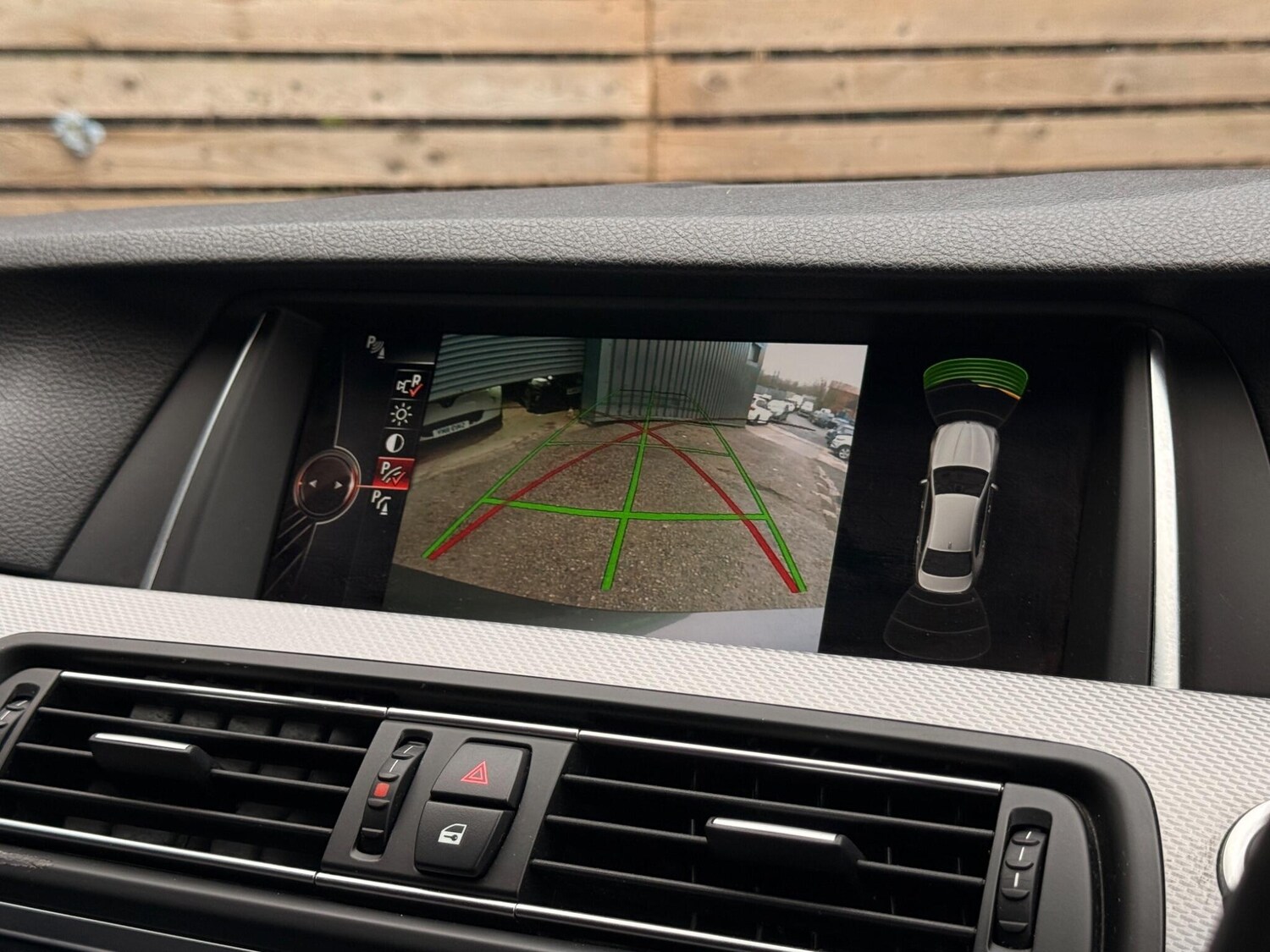 Used BMW 5 Series 2016 for sale - 77053937: Photo 45