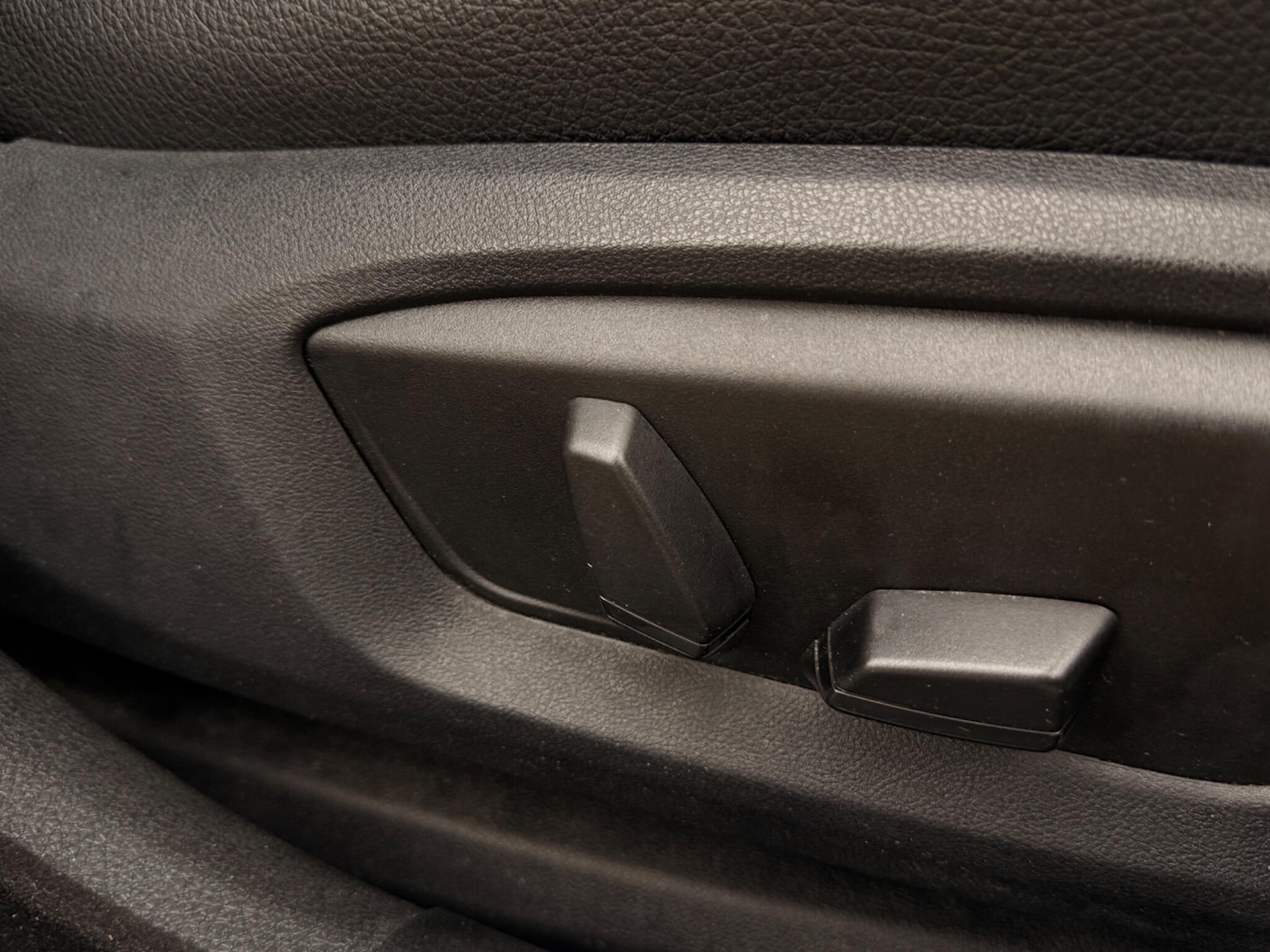 Used BMW 5 Series 2016 for sale - 77053937: Photo 60