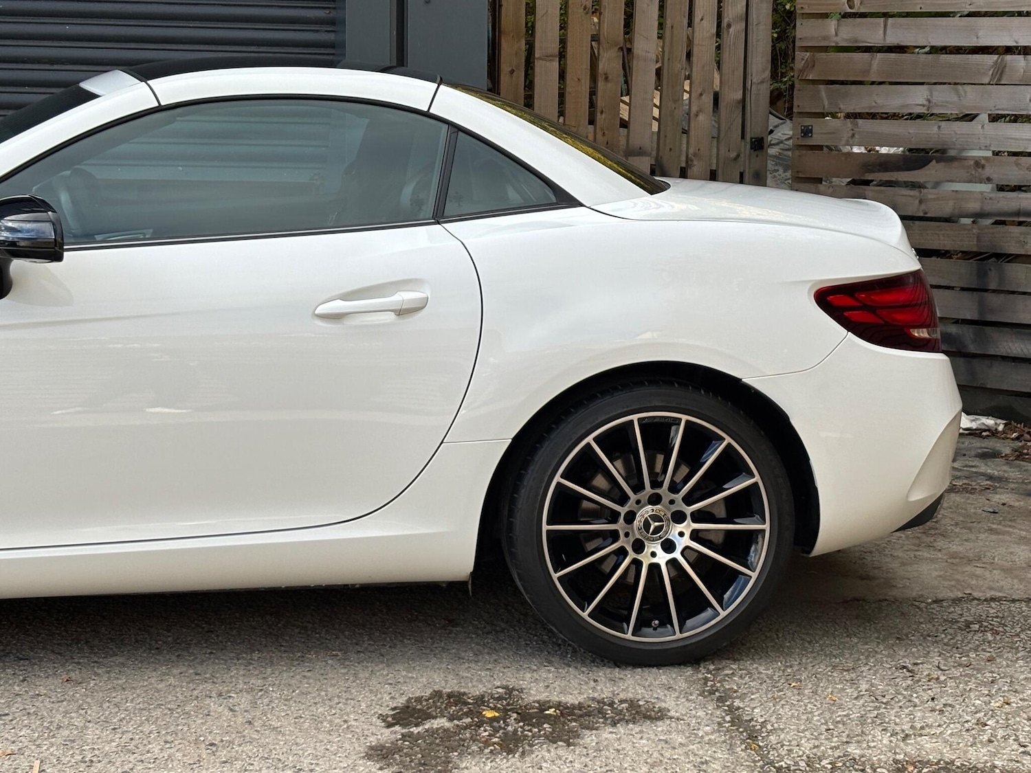 Used Mercedes-Benz SLC 2018 for sale - 76378023: Photo 22