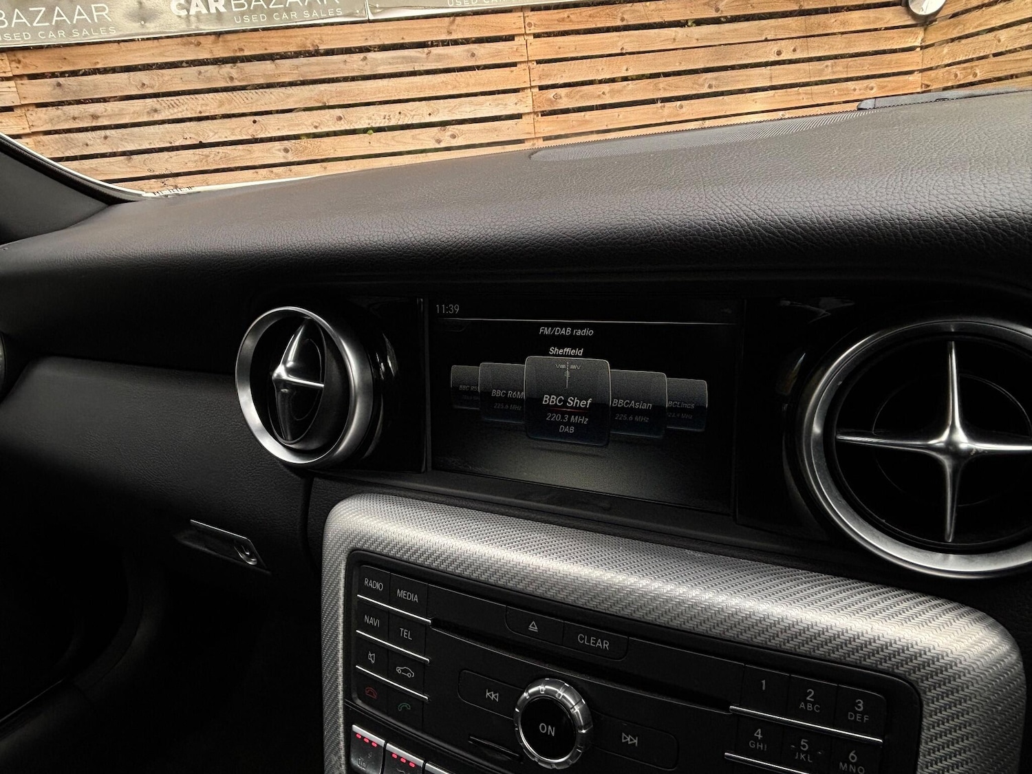 Used Mercedes-Benz SLC 2018 for sale - 76378023: Photo 30