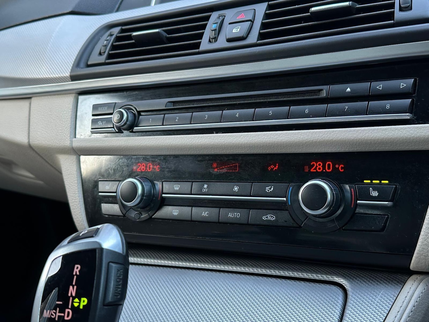 Used BMW 5 Series 2015 for sale - 77175681: Photo 32