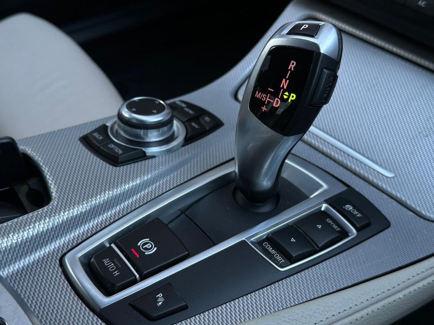 Used BMW 5 Series 2015 for sale - 77175681: Photo 33