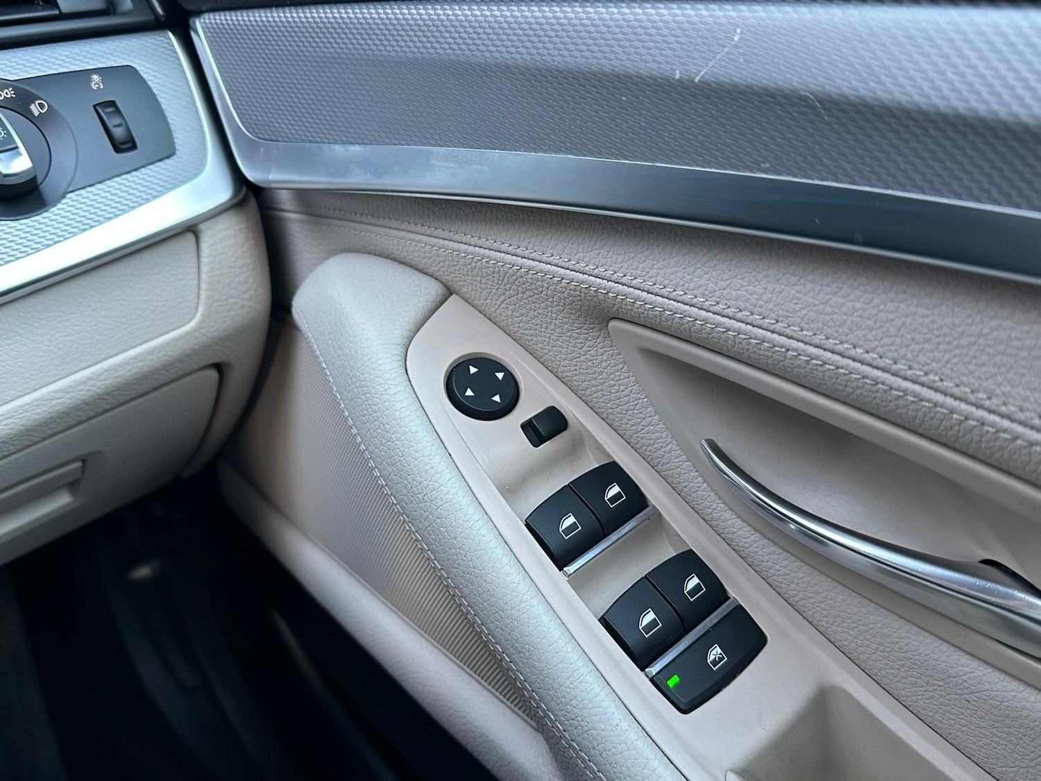 Used BMW 5 Series 2015 for sale - 77175681: Photo 37