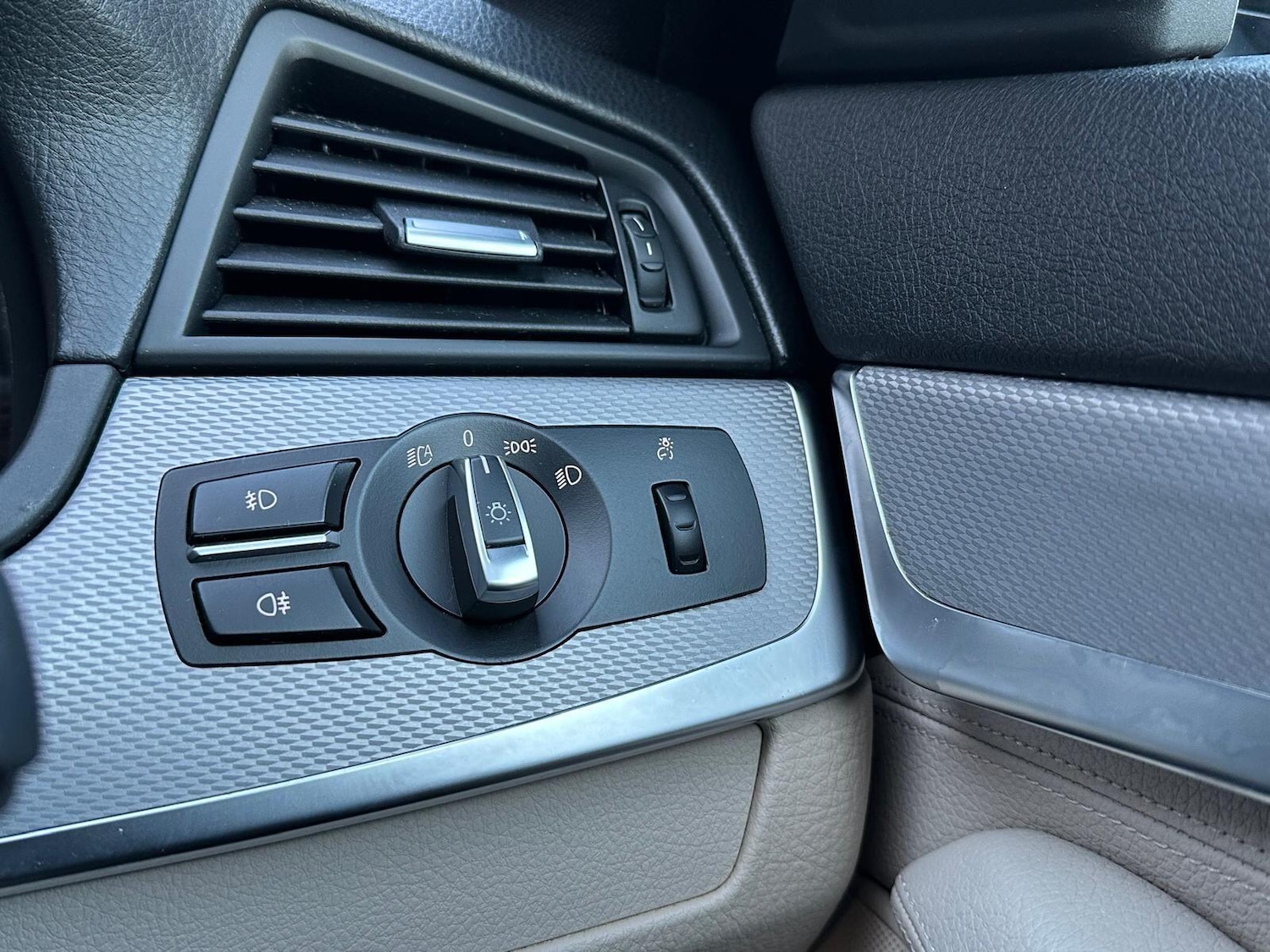 Used BMW 5 Series 2015 for sale - 77175681: Photo 40