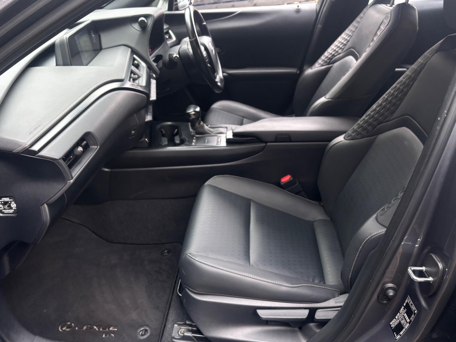 Used Lexus UX 2021 for sale - 77237711: Photo 11