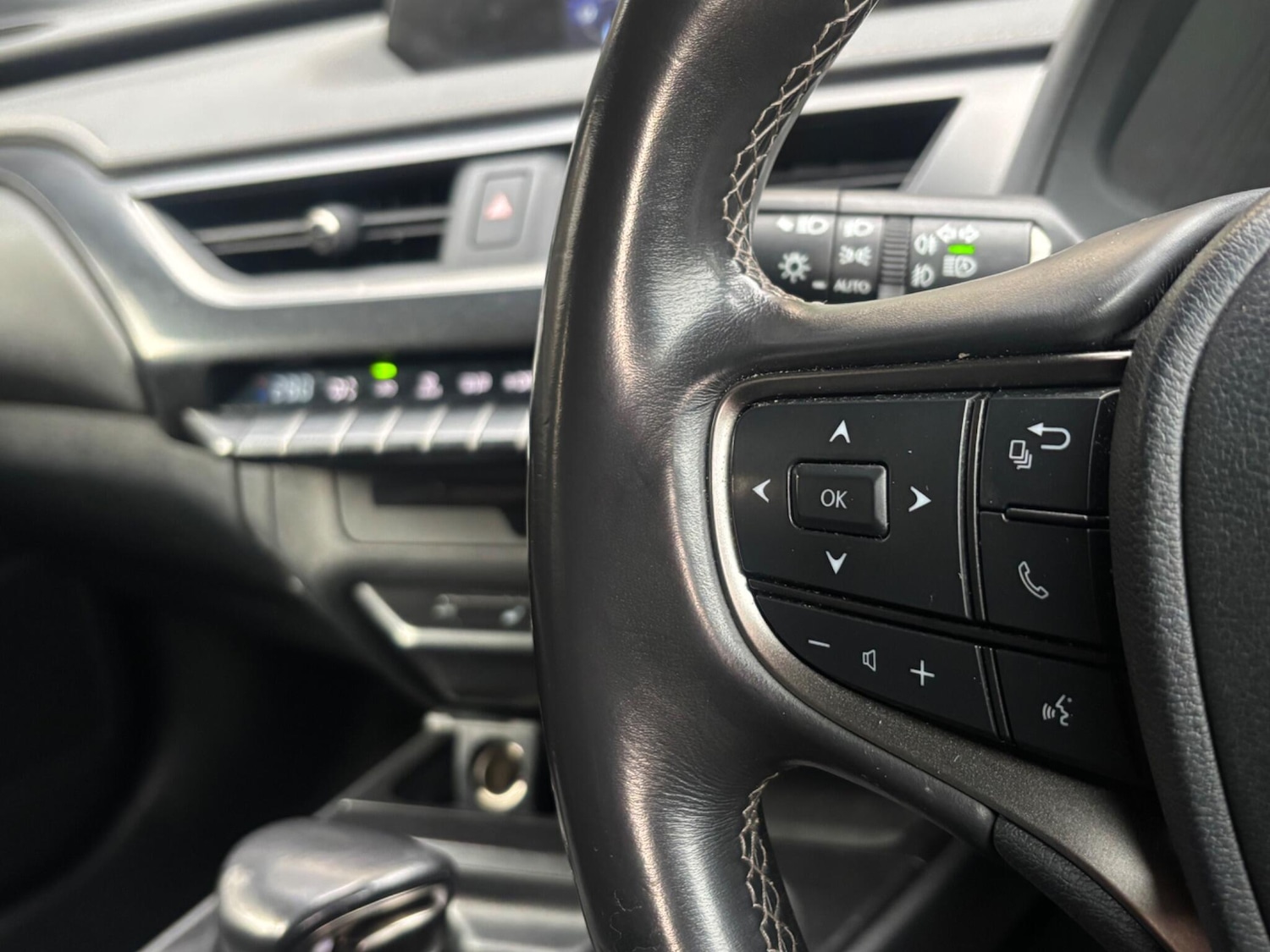 Used Lexus UX 2021 for sale - 77237711: Photo 21