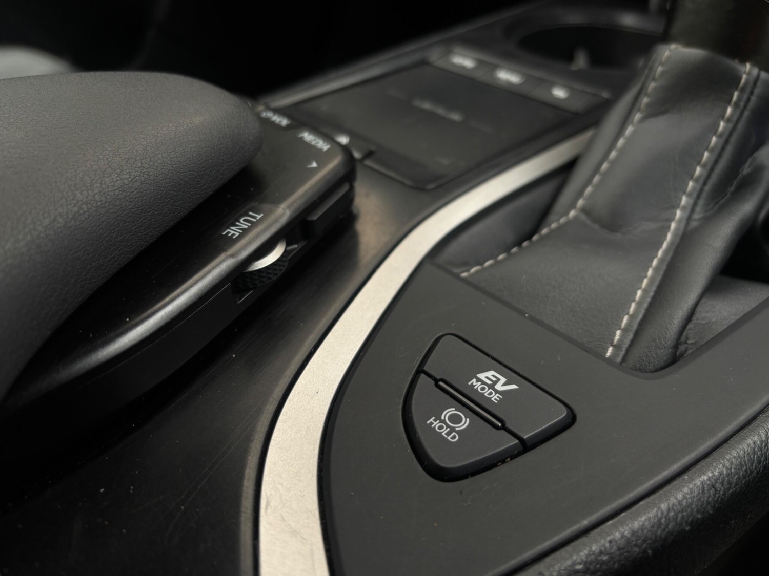 Used Lexus UX 2021 for sale - 77237711: Photo 40