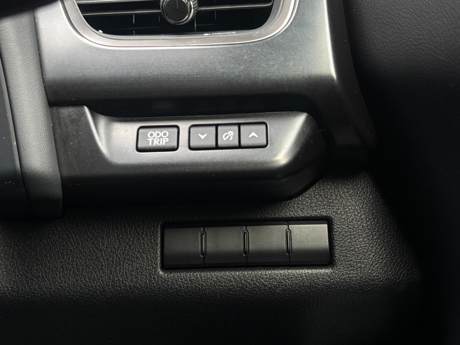 Used Lexus UX 2021 for sale - 77237711: Photo 41