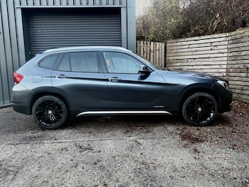 Used BMW X1 2015 for sale - 76440543: Photo