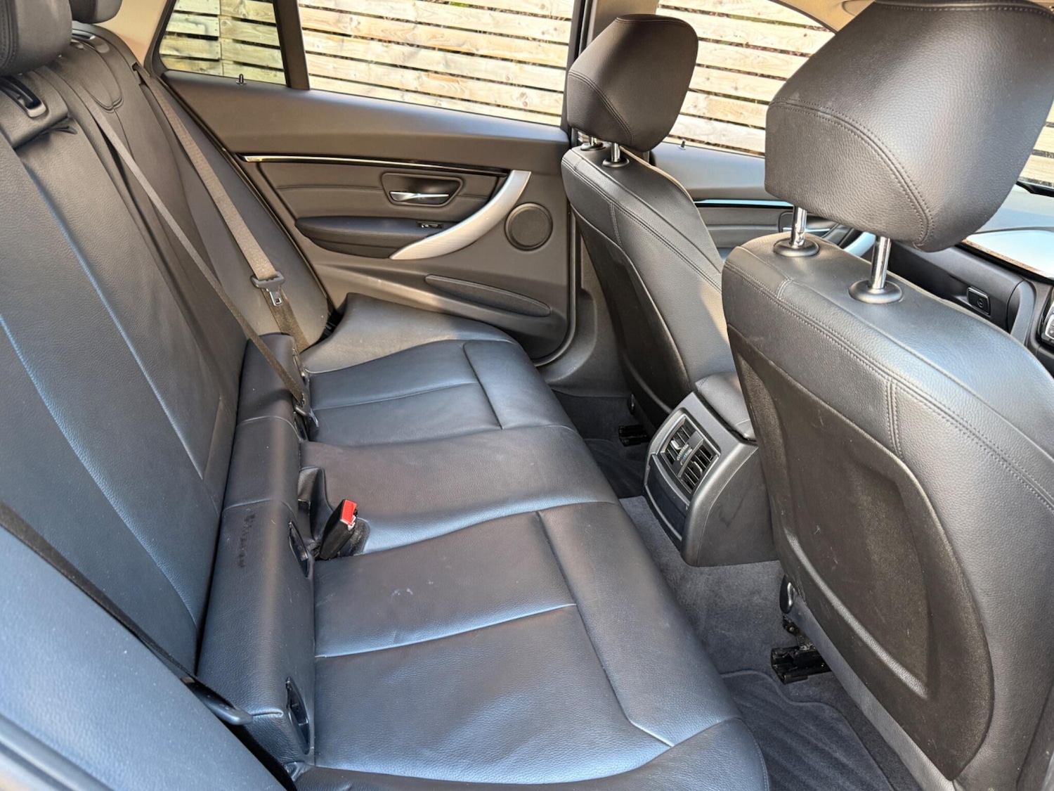 Used BMW 3 Series 2018 for sale - 76936321: Photo 10