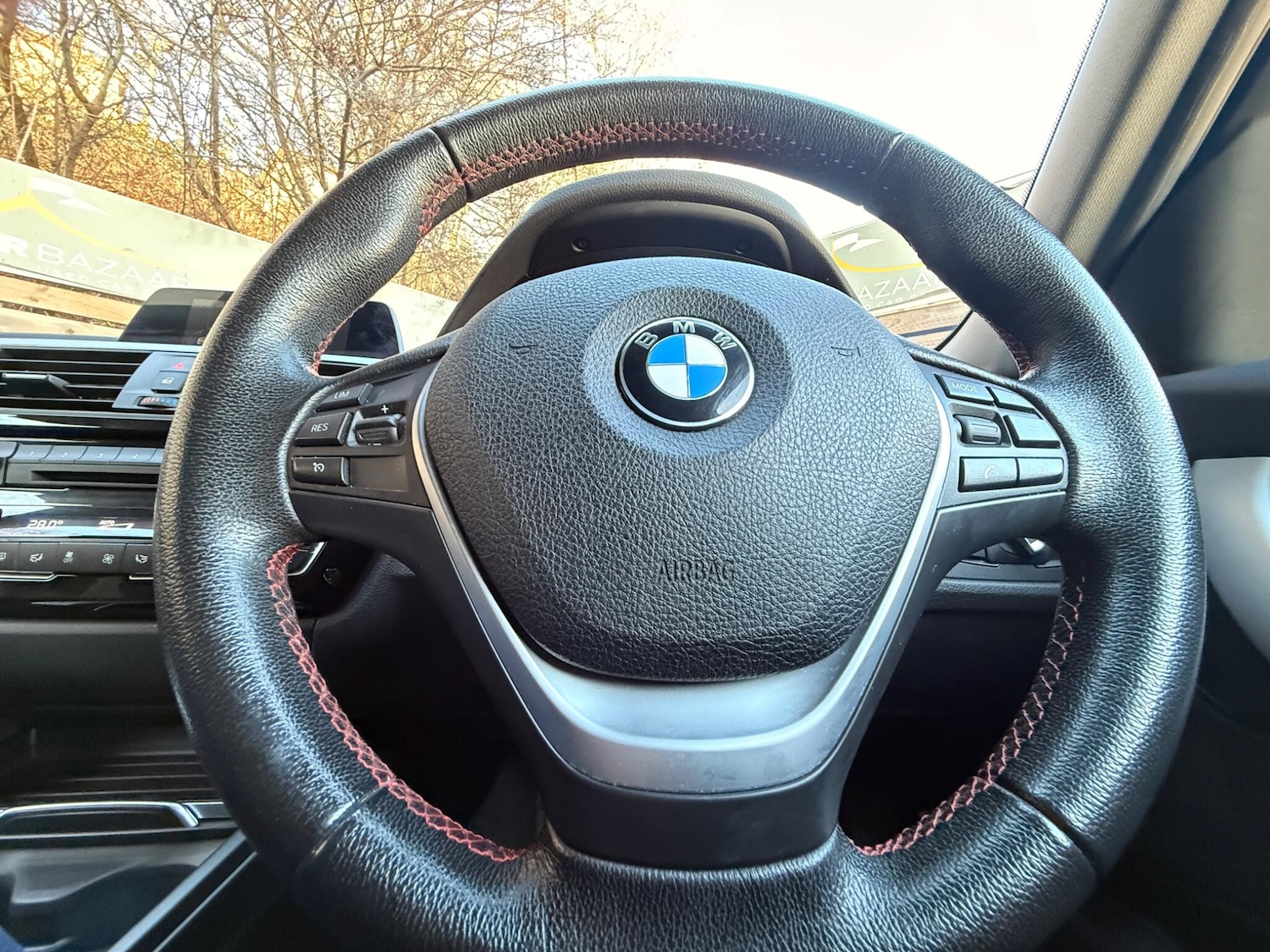 Used BMW 3 Series 2018 for sale - 76936321: Photo 54